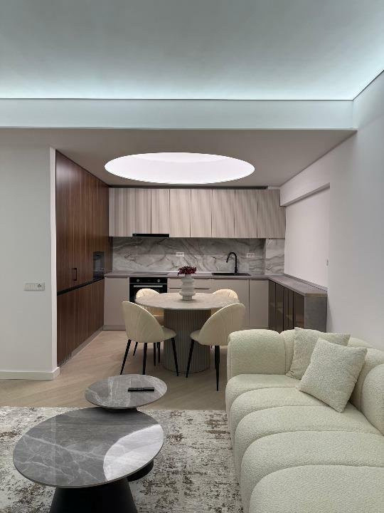 Aparatamen 3 camere | 68 mp + terasă 9 mp | Etaj 1/10 | Parcare inclusă