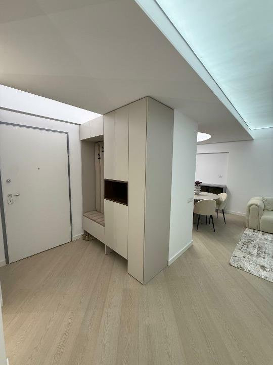 Aparatamen 3 camere | 68 mp + terasă 9 mp | Etaj 1/10 | Parcare inclusă