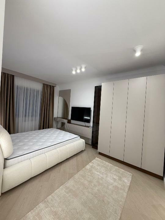 Aparatamen 3 camere | 68 mp + terasă 9 mp | Etaj 1/10 | Parcare inclusă