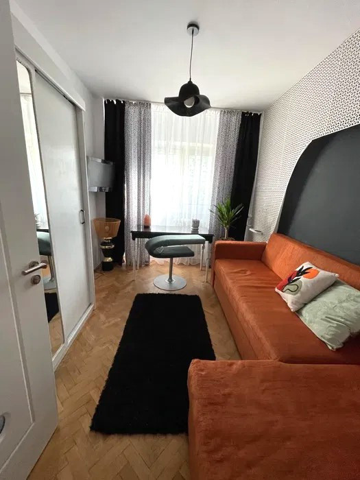 Apartament de 3 camere | Renovat | Titulescu