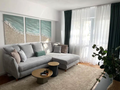 Apartament de 3 camere | Renovat | Titulescu