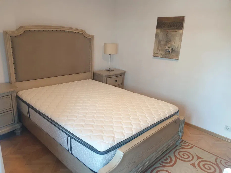 Apartament de 2 camere | Renovat | Victoriei