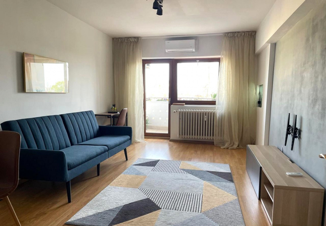 Apartament 2 camere de închiriat Unirii | Ultracentral, renovat, pet friendly