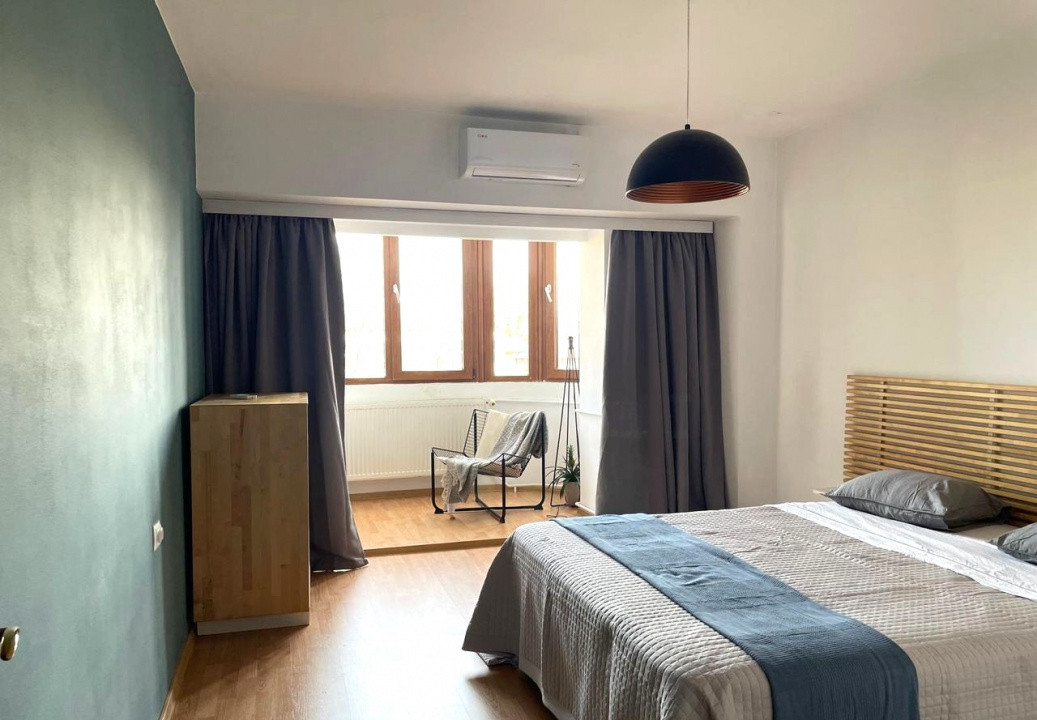 Apartament 2 camere de închiriat Unirii | Ultracentral, renovat, pet friendly