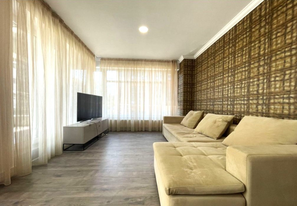 Apartamnet de 3 camere | Parcare | Laguna Residence