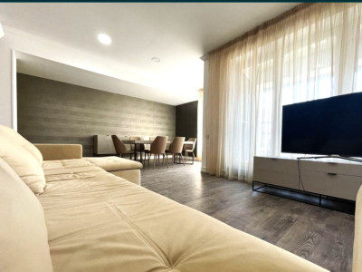 Apartamnet de 3 camere | Parcare | Laguna Residence
