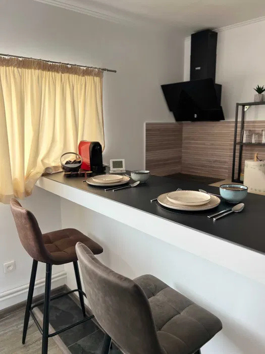 Garsoniera din Zona Baneasa  | 30 Mp Curte proprie 