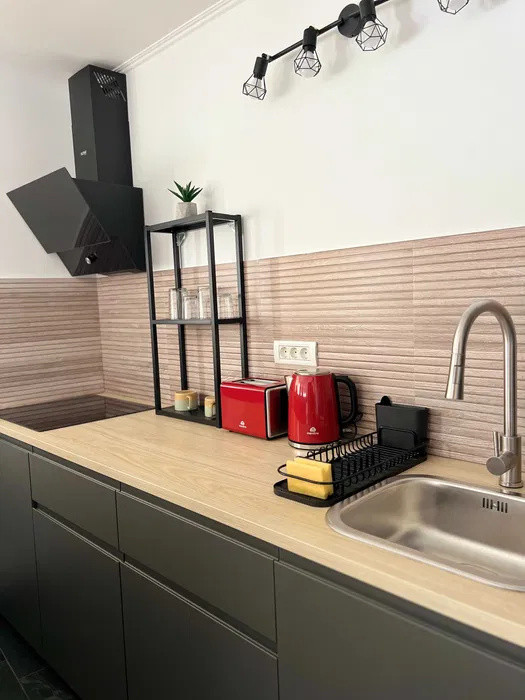 Garsoniera din Zona Baneasa  | 30 Mp Curte proprie 