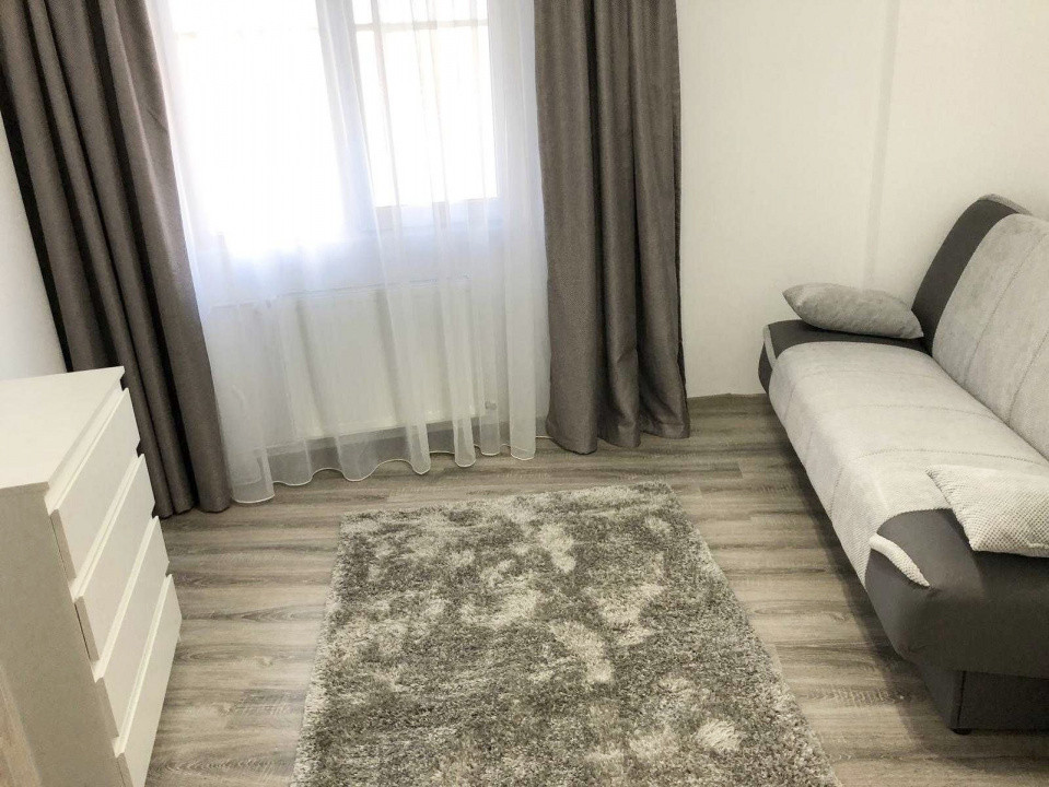 Apartament de 3 camere | Renovat | Tineretului