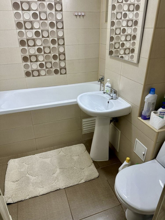 Apartament de 3 camere | Renovat | Tineretului