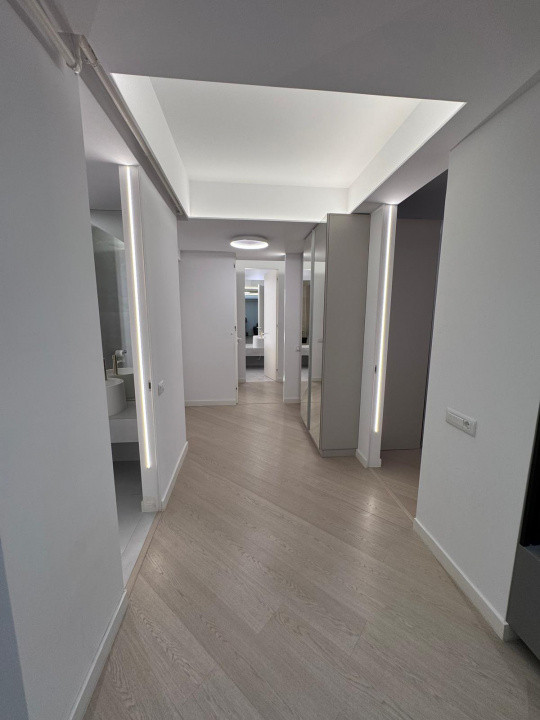 Apartament 3 camere | Cortina North Residence | Parcare inclusă
