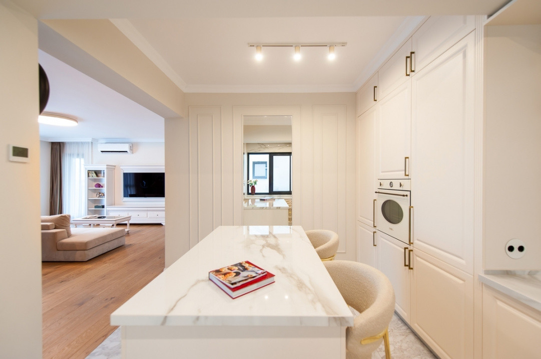 Apartament 4 camere de închiriat Băneasa | 2 Locuri de parcare | Mobilat Lux