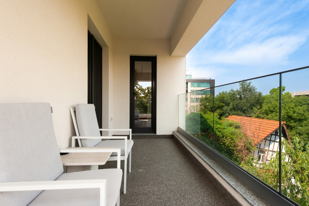 Apartament 4 camere de închiriat Băneasa | 2 Locuri de parcare | Mobilat Lux