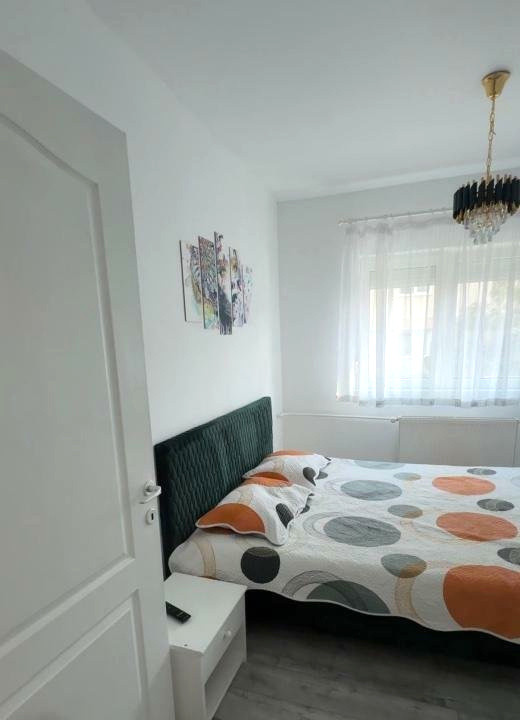 Apartament de 2 camere | zona Straulesti | loc de parcare 