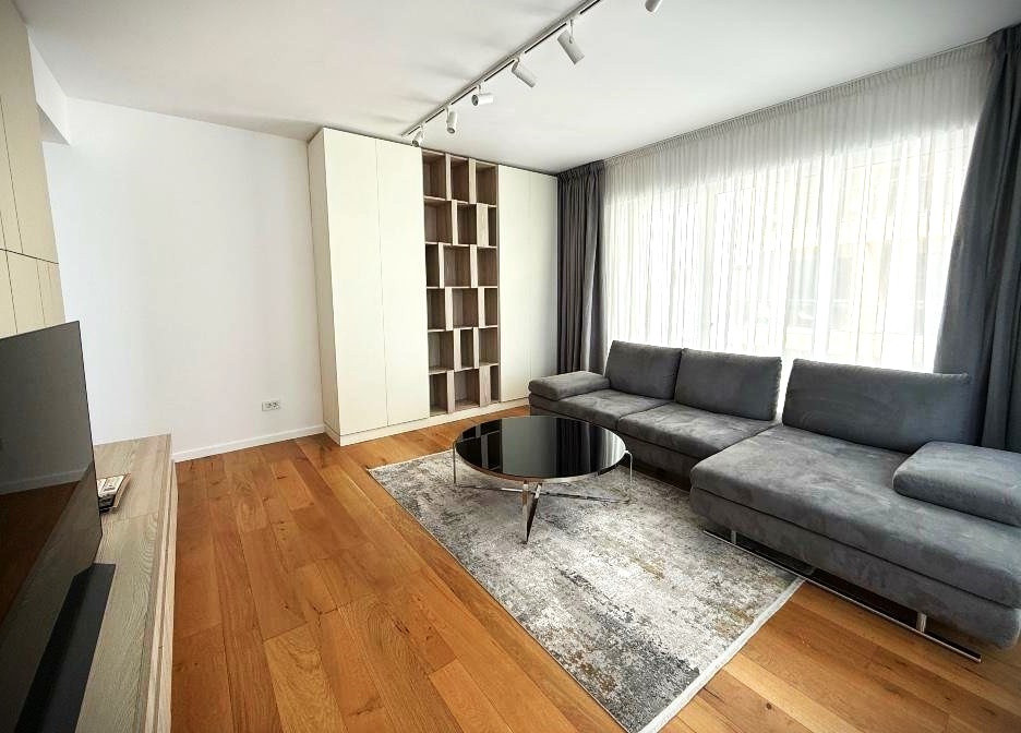Apartament 3 Camere de Lux de Închiriat în Aviatiei Apartments | Parcare
