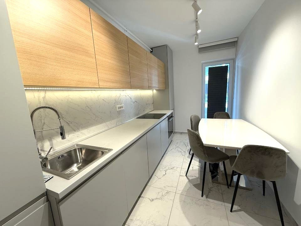 Apartament 3 Camere de Lux de Închiriat în Aviatiei Apartments | Parcare