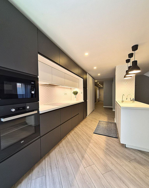 Apartament 3 camere | Curte privată 70 mp | 90 mp utili | Finisaje premium