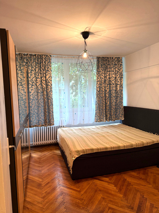 Apartament cu 2 camere | Decomandat și complet mobilat |  Arcul de Triumf