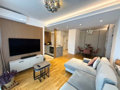Apartament de 3 camere | Parcare inclusa | 78 MP | Sisesti