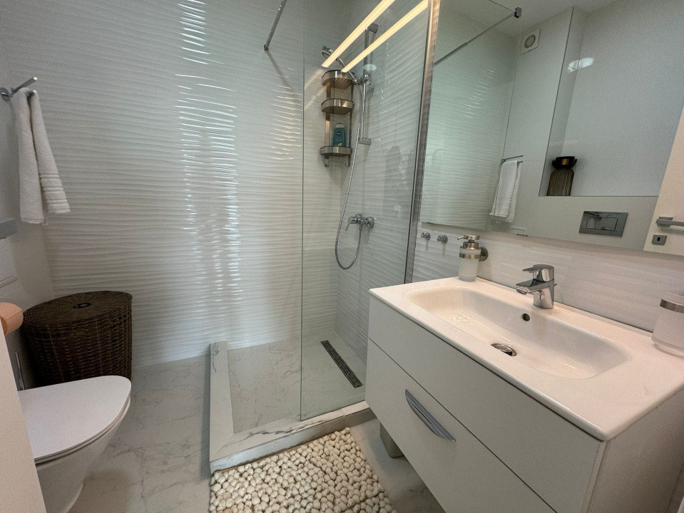 Apartament de închiriat | Loc de parcare & boxă | Ivory Pipera