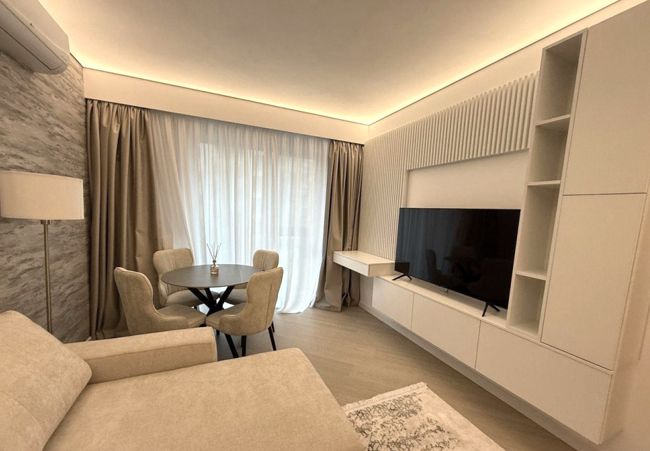 Garsonieră de închiriat | Prima închiriere | Cortina North