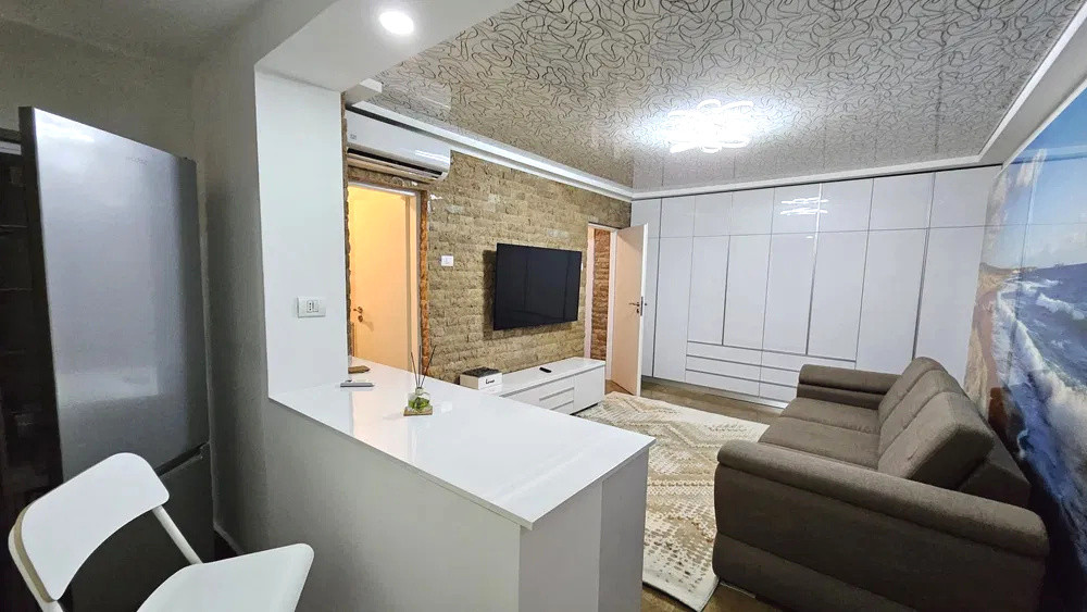 Garsoniera | Renovata | Unirii Horoscop