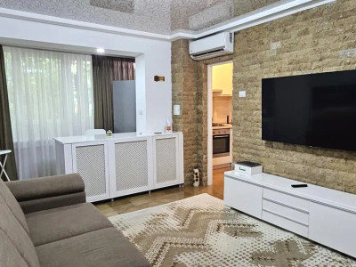 Garsoniera | Renovata | Unirii Horoscop