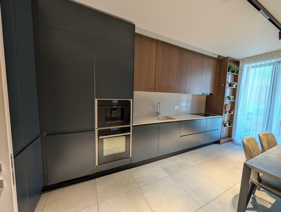 Apartament 3 camere de închiriat  Herăstrău | 135 mp utili | 2 locuri parcare