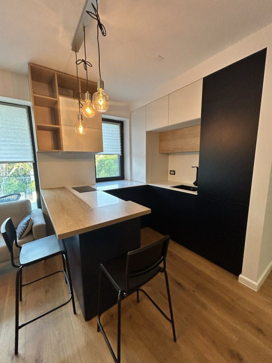 Apartament 2 camere de închiriat | Parcare inclusă | Petrom City – Străulești