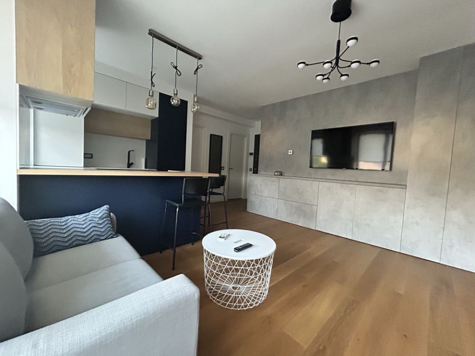 Apartament 2 camere de închiriat | Parcare inclusă | Petrom City – Străulești