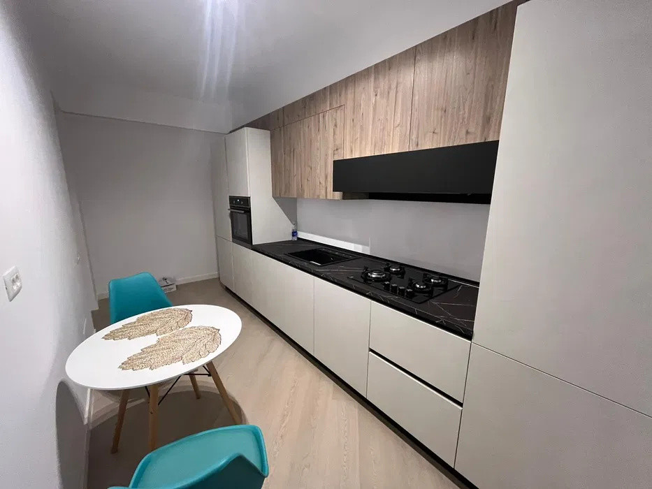 Studio de închiriat | 40 mp | Cortina North |