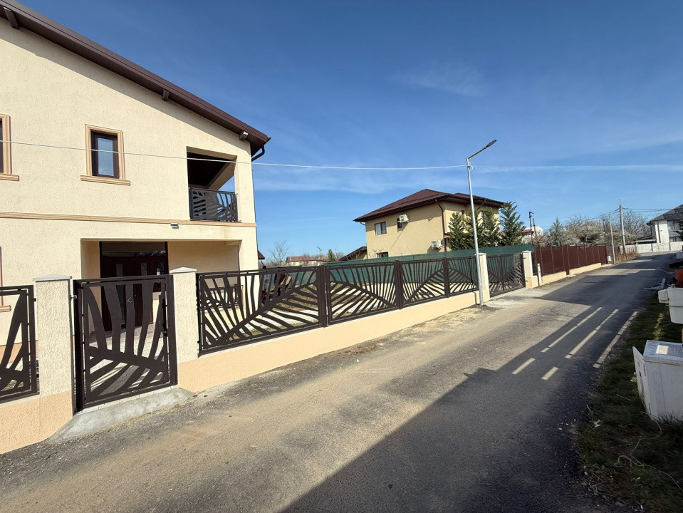 Casa tip duplex de vanzare | Tunari