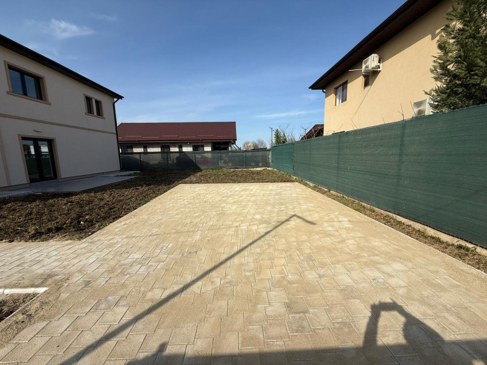 Casa tip duplex de vanzare | Tunari