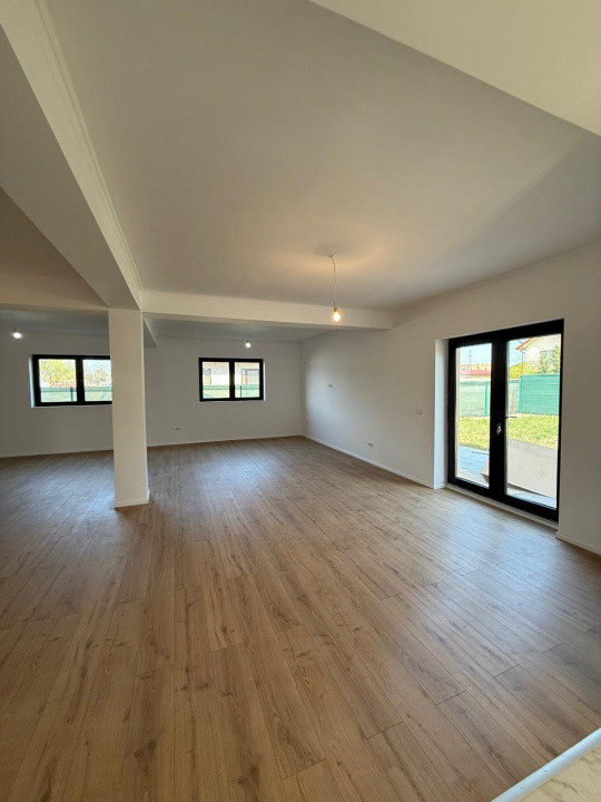 Casa tip duplex de vanzare | Tunari