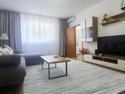 Apartament 3 camere | Centrala proprie | Piata Romana 