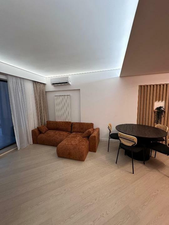 Apartament 3 camere | Cortina North | Parcare + Boxa Inclusa