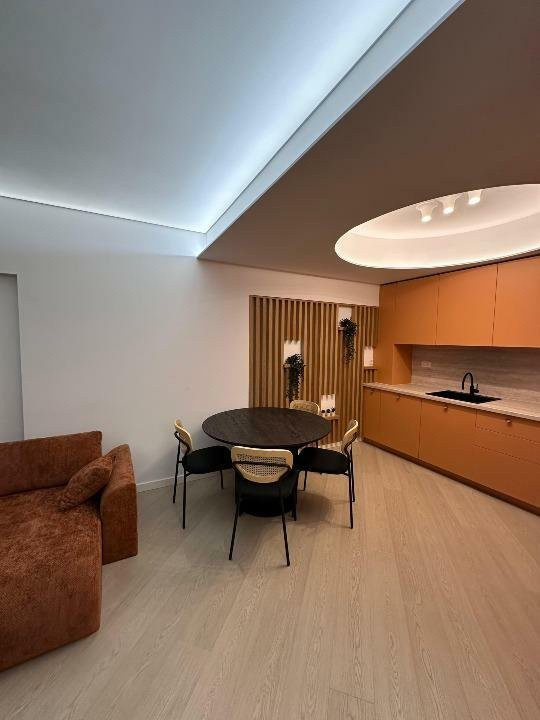 Apartament 3 camere | Cortina North | Parcare + Boxa Inclusa