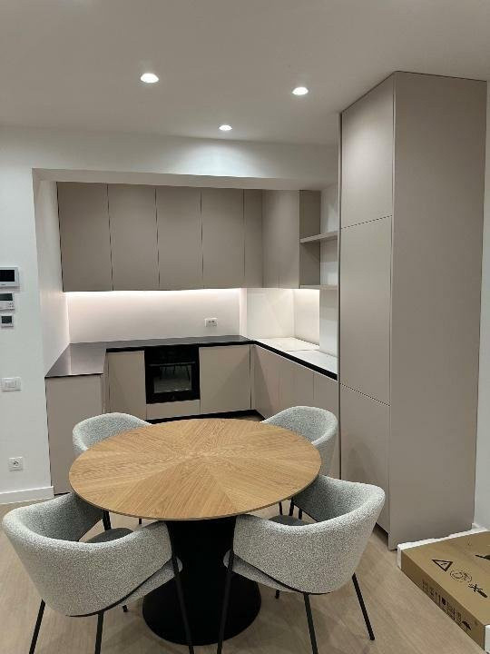 Apartament 2 Camere | Parcare | Metrou | Prima inchriere | Aviatiei Towers