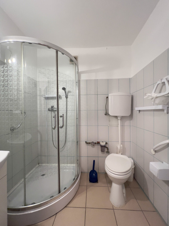 Apartament unic 6 camere | 2 apartamente de 3 camere conectate| 1 Decembrie 1918