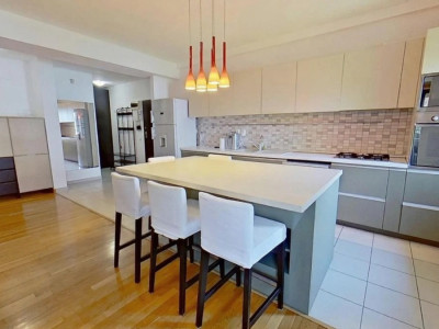 Apartament 3 camere | 2 Locuri de Parcare | Iancu Nicolae