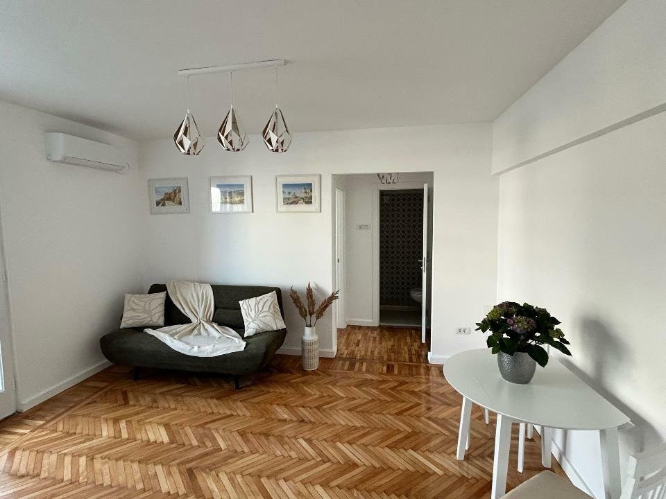 Apartament 2 Camere | Prima inchiriere | Metrou | Universitate