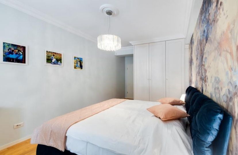 Apartament Premium de 2 camere | 79 mp & 50 mp Terasă   | Parcare | Victoriei