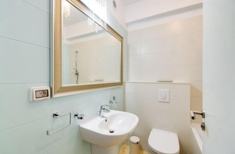 Apartament Premium de 2 camere | 79 mp & 50 mp Terasă   | Parcare | Victoriei