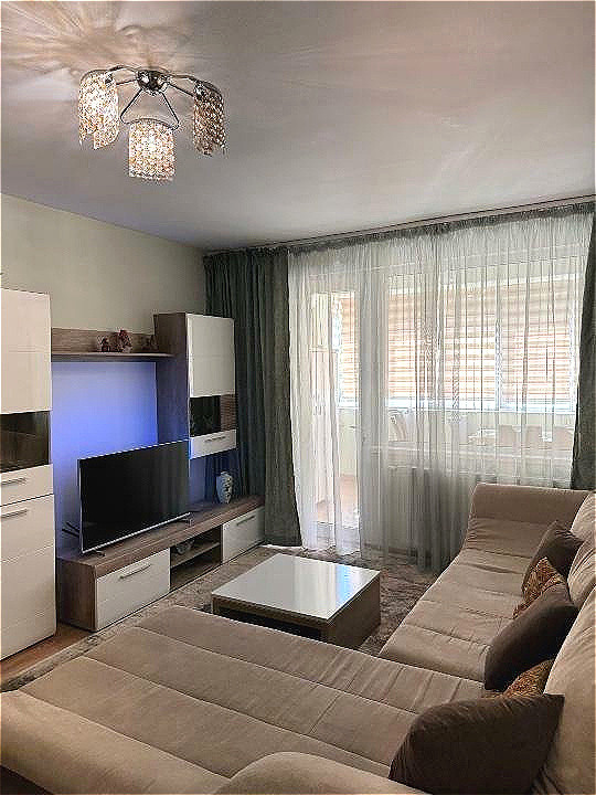 Apartament 2 camere decomandat | Renovat | Metrou Piata Victoriei