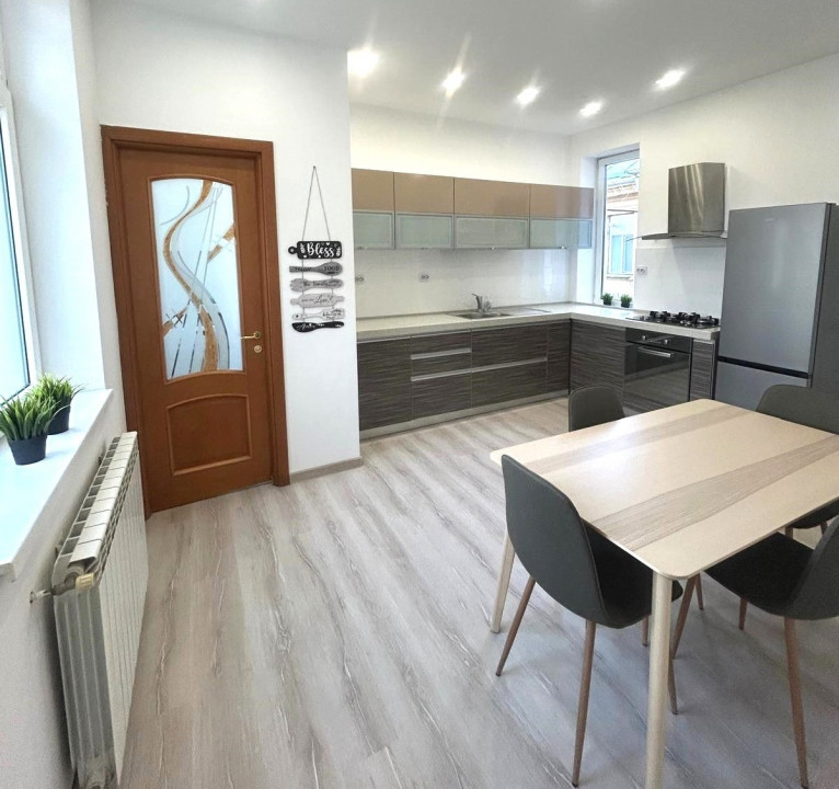 Apartament 3 Camere cu Finisaje Premium pe Calea Victoriei 