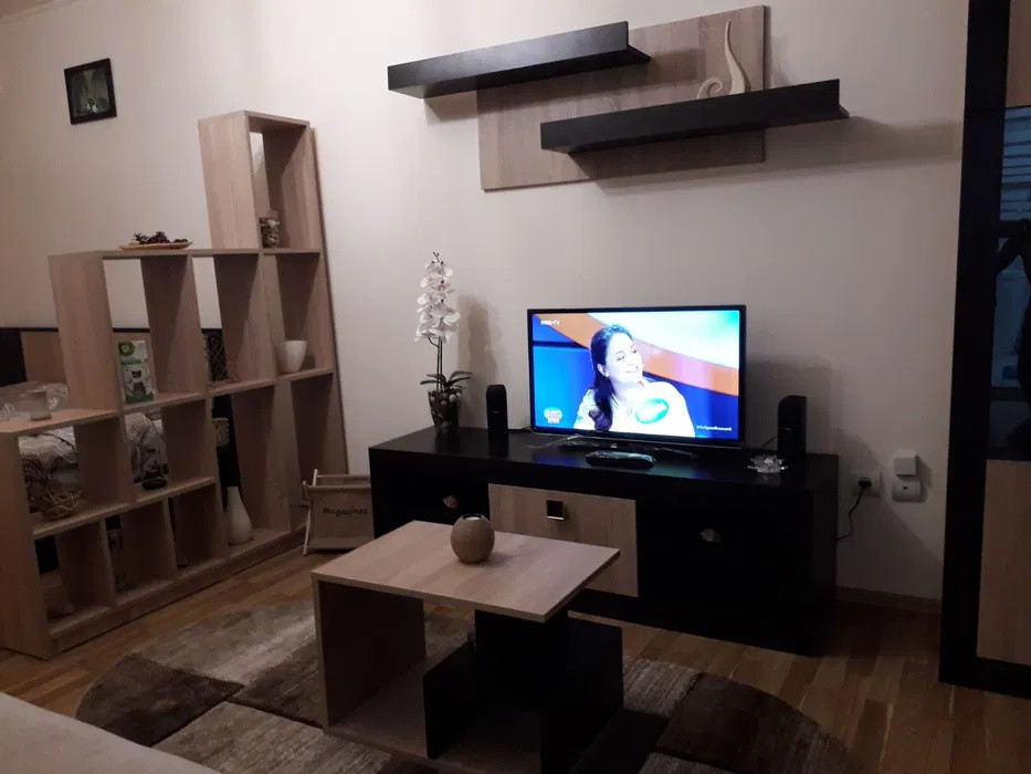 Studio de inchiriat | Decomandat | Parcare | Barbu Vacarescu 