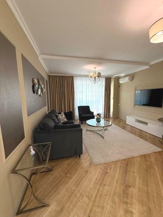 ChatGPT said: Apartament 3 camere | 4City North Pipera | 95 mp | Parcare inclusă