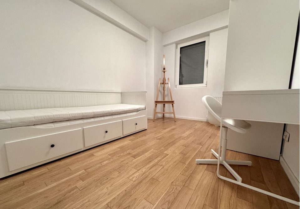 Apartament 3 Camere | Parcare contra-cost | Metrou | Bloc Nou 