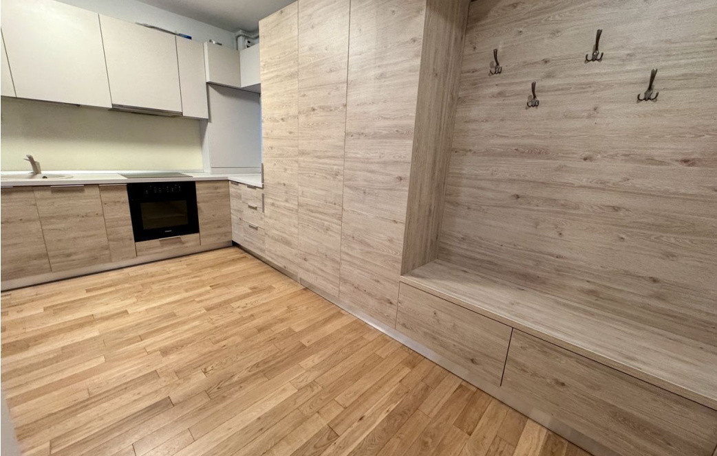 Apartament 3 Camere | Parcare contra-cost | Metrou | Bloc Nou 