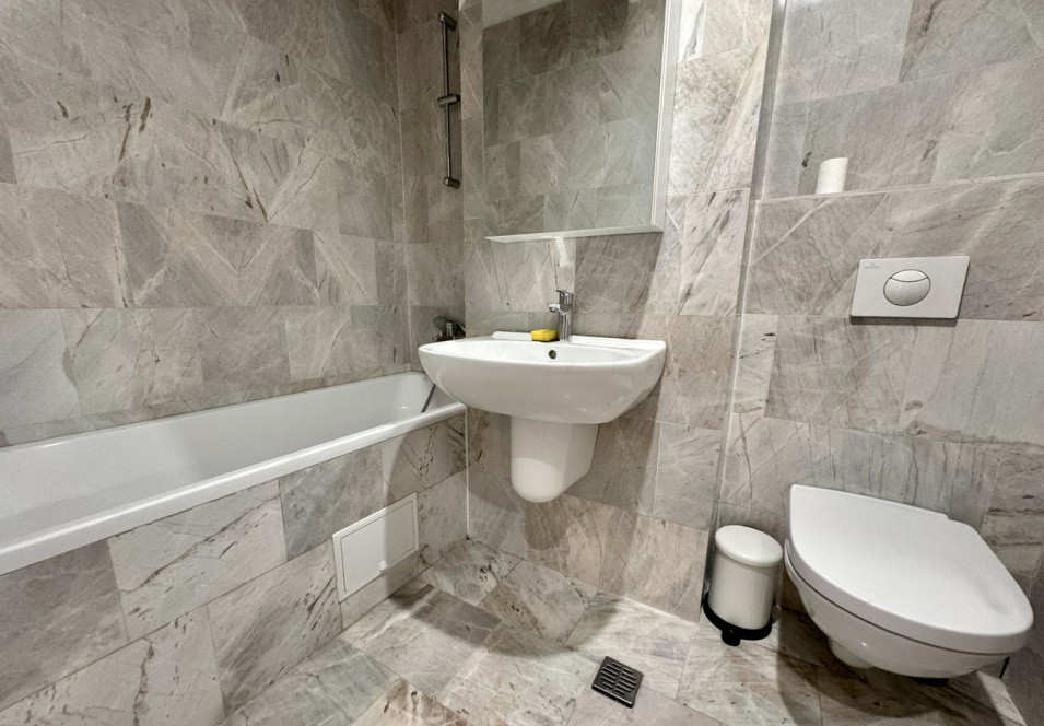 Apartament 3 Camere | Parcare contra-cost | Metrou | Bloc Nou 